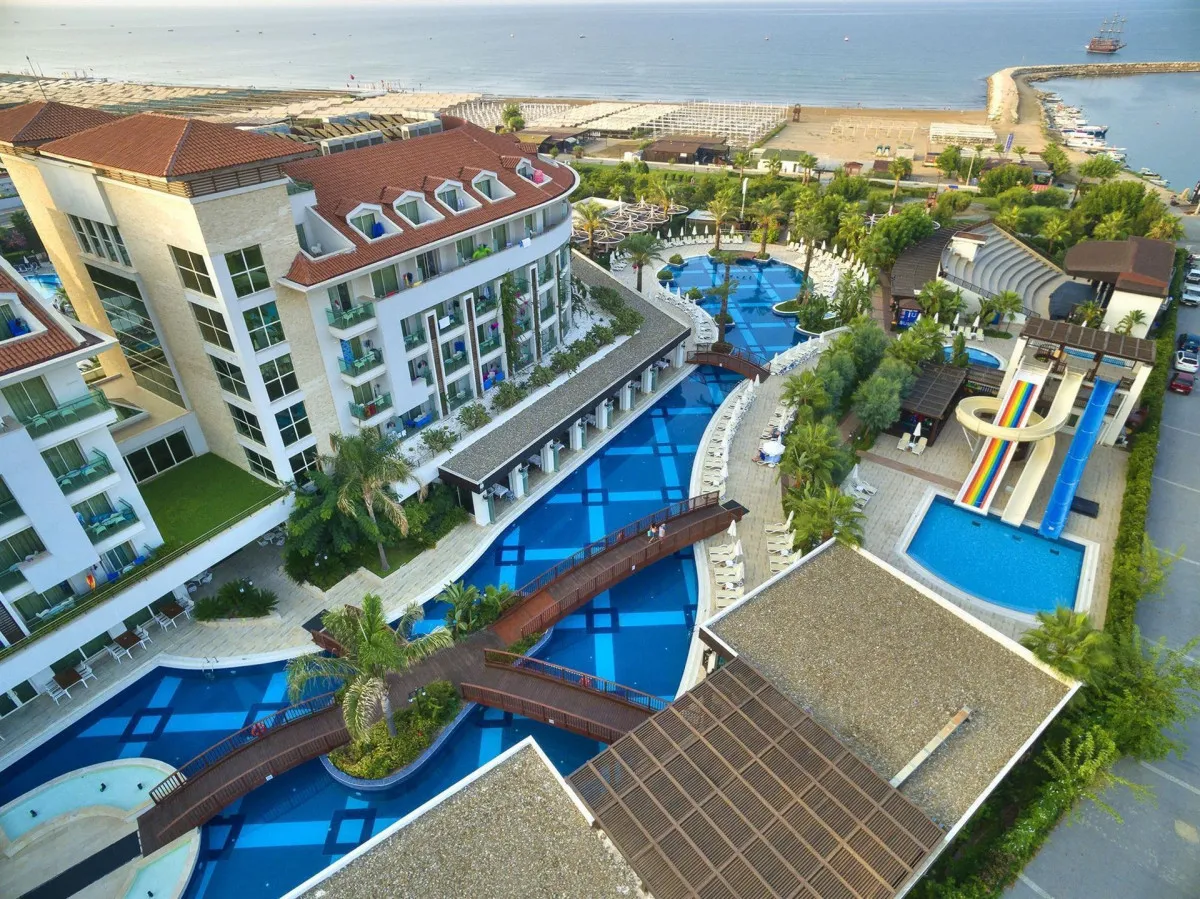 SUNIS EVREN BEACH RESORT & SPA