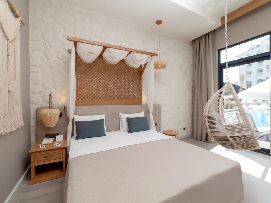 SIDE ROYAL STYLE HOTEL