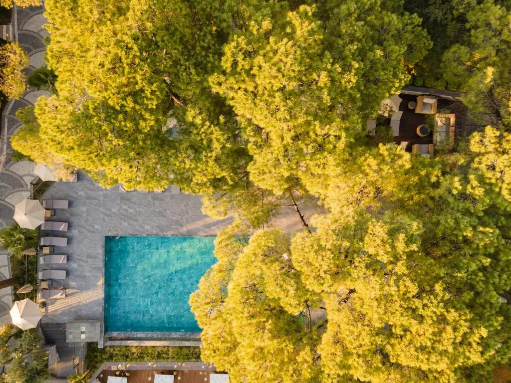 UNIQUE LIFE STYLE HOTEL