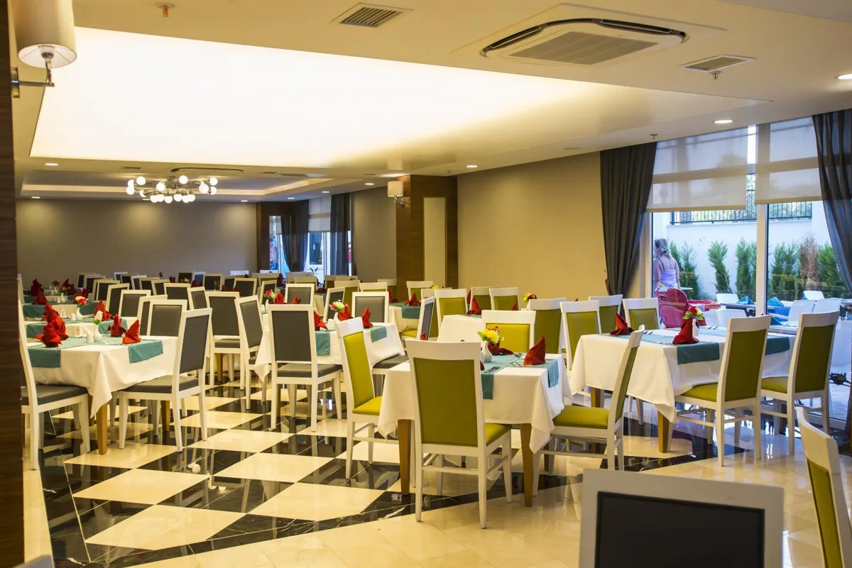 PALM WORLD SIDE RESORT & SPA