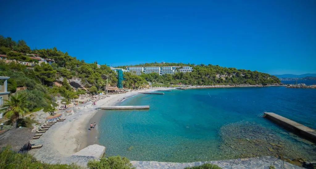 PINE BAY HOLIDAY RESORT