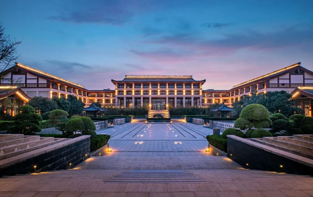 ANGSANA XIAN LINTONG