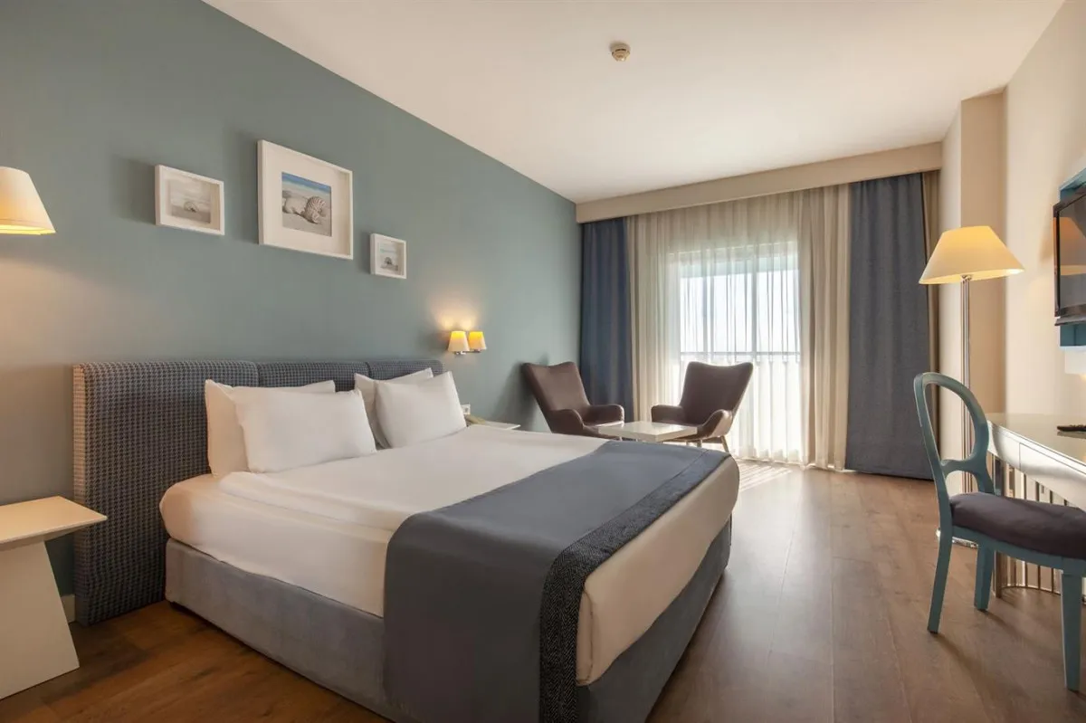 SEASHELL RESORT & SPA