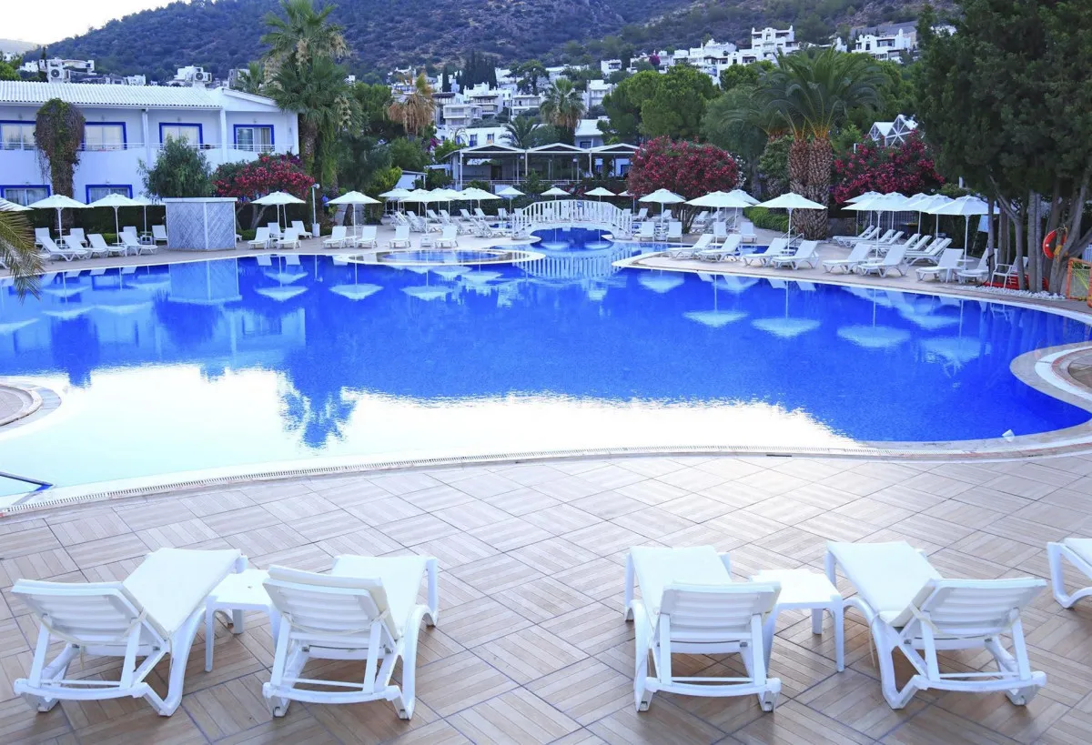 LABRANDA TMT BODRUM RESORT (EX. VERA MIRAMAR)