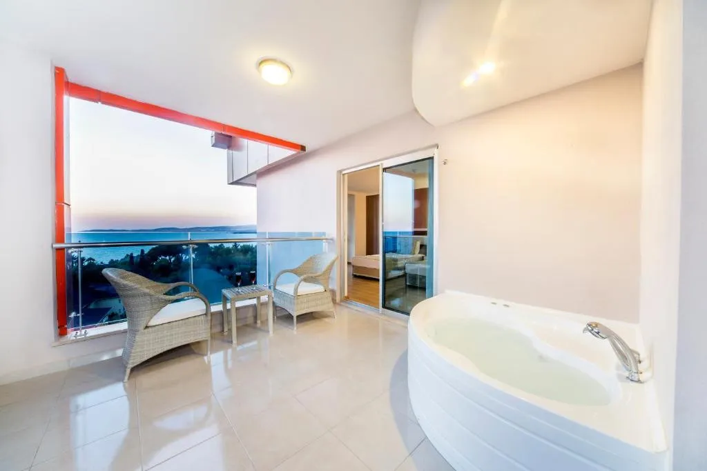 LONICERA RESORT & SPA HOTEL