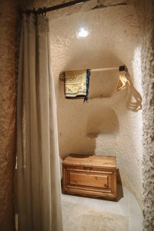 HU OF CAPPADOCIA