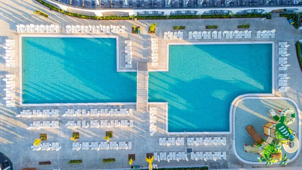 SIDE MOON PALACE HOTEL