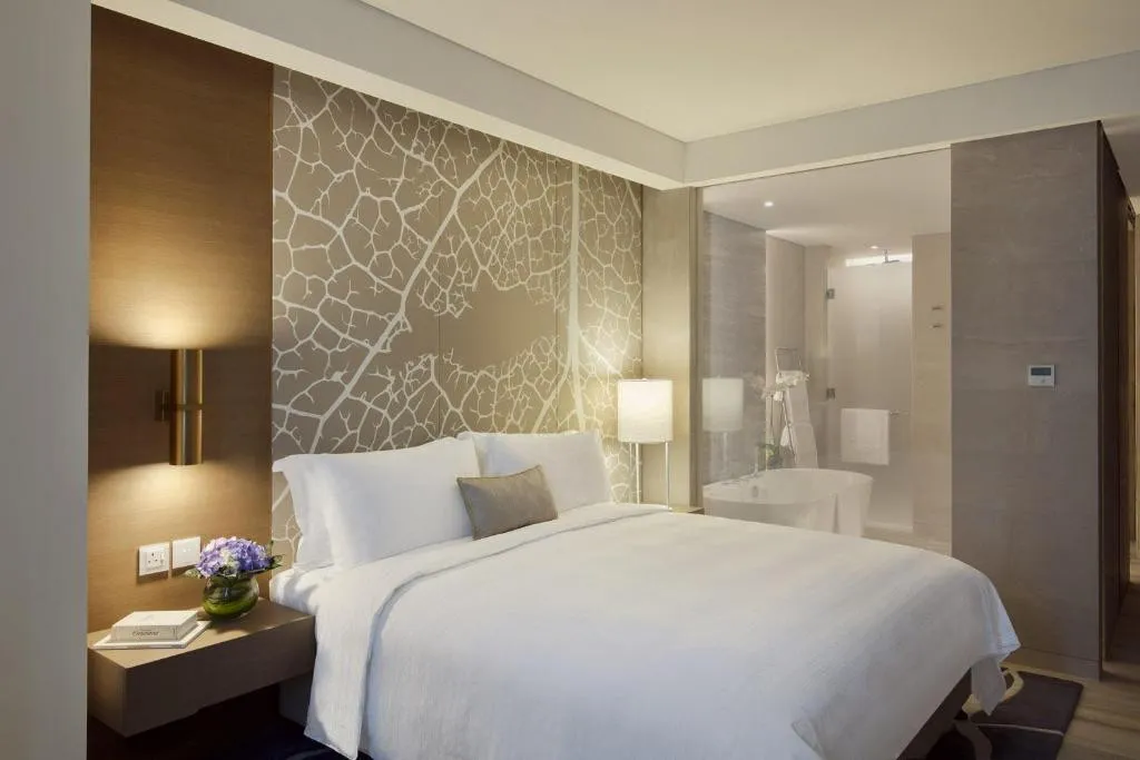 AL BANDAR ROTANA