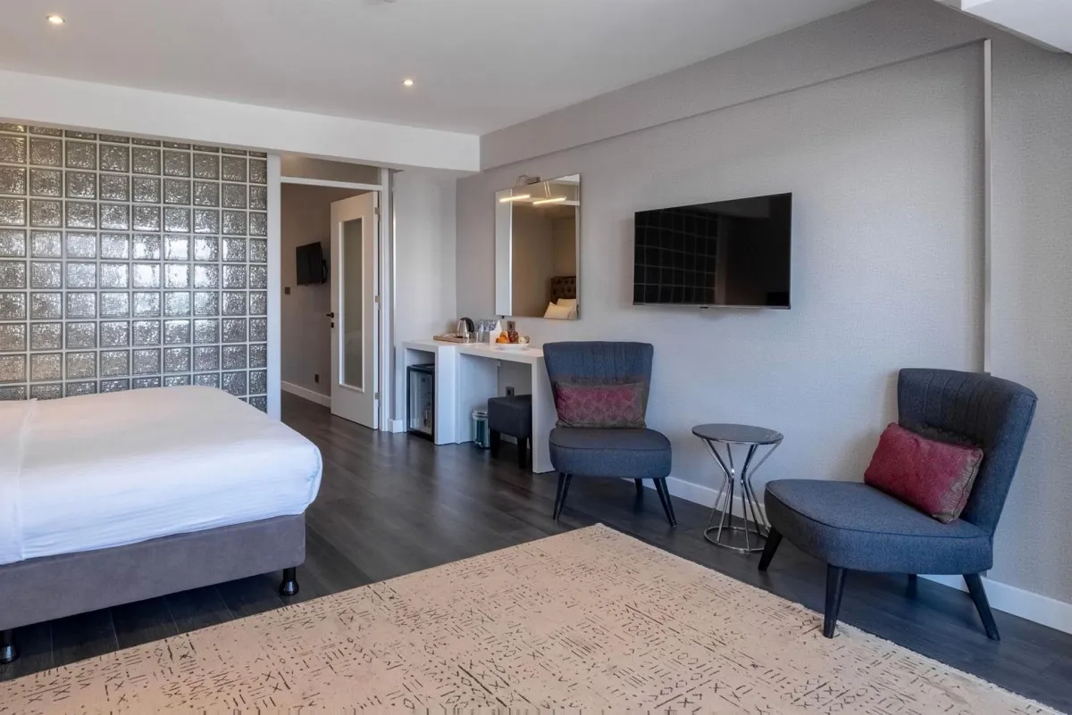 LOOP HOTEL BOSPHORUS ISTANBUL