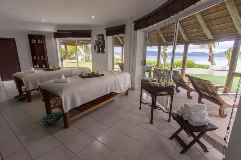 COUSINE ISLAND RESORT