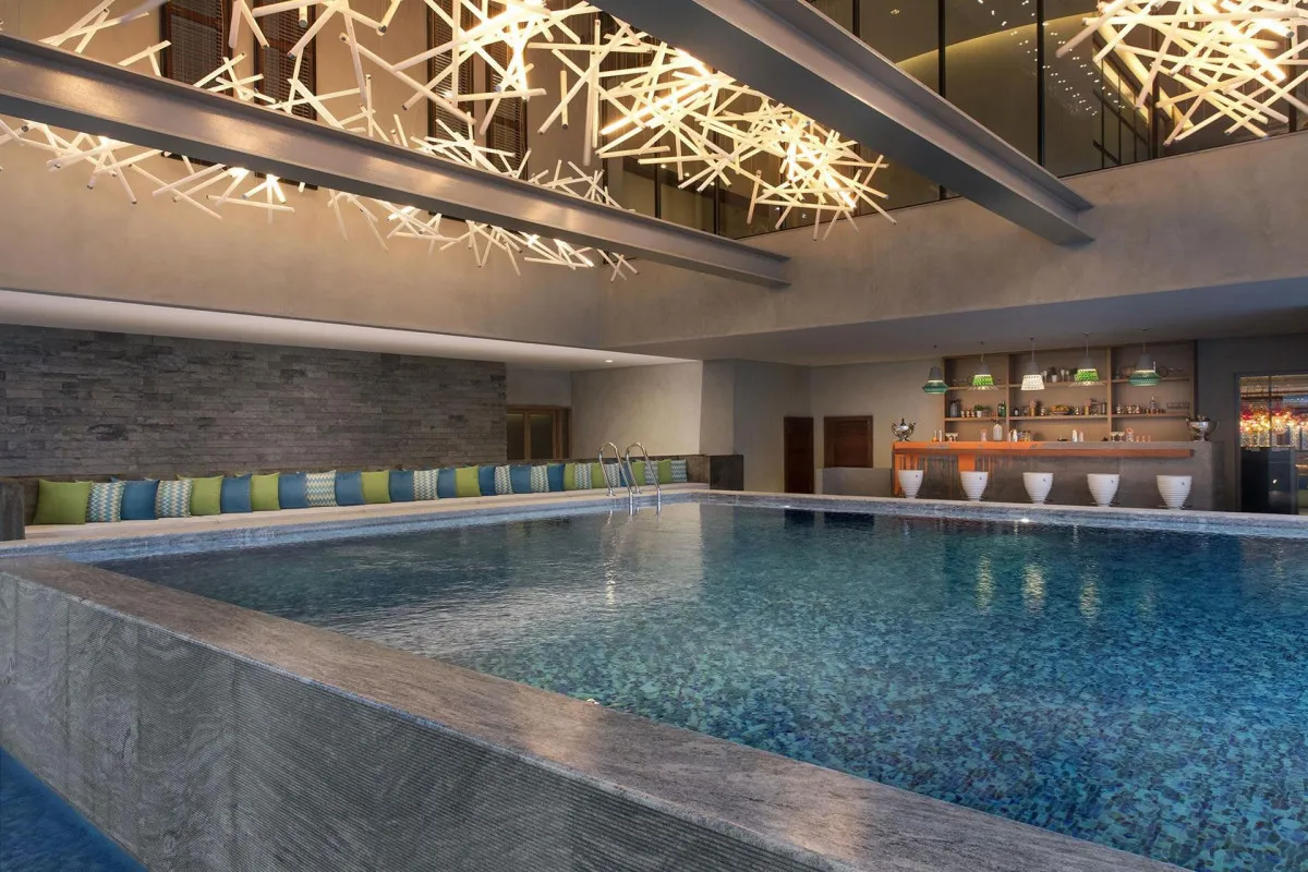 THE ST. REGIS DOWNTOWN DUBAI (EX. RENAISSANCE DUBAI DOWNTOWN)