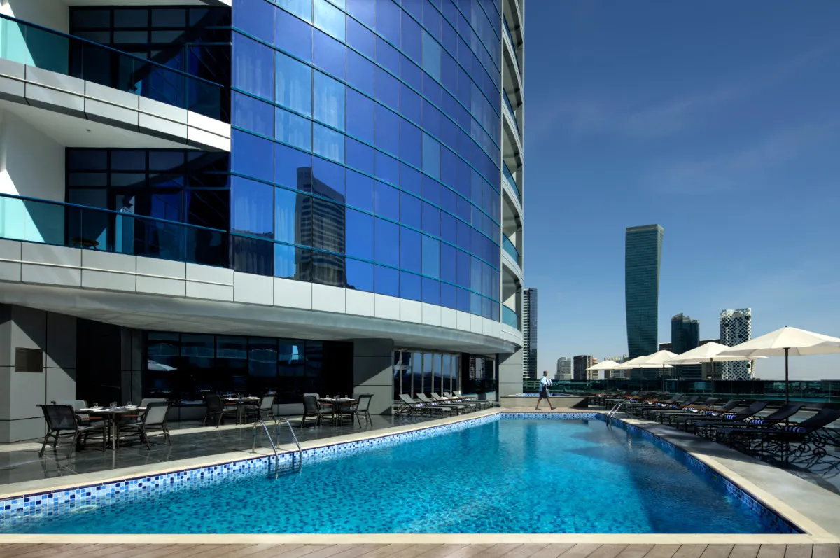 RADISSON BLU HOTEL DUBAI WATERFRONT