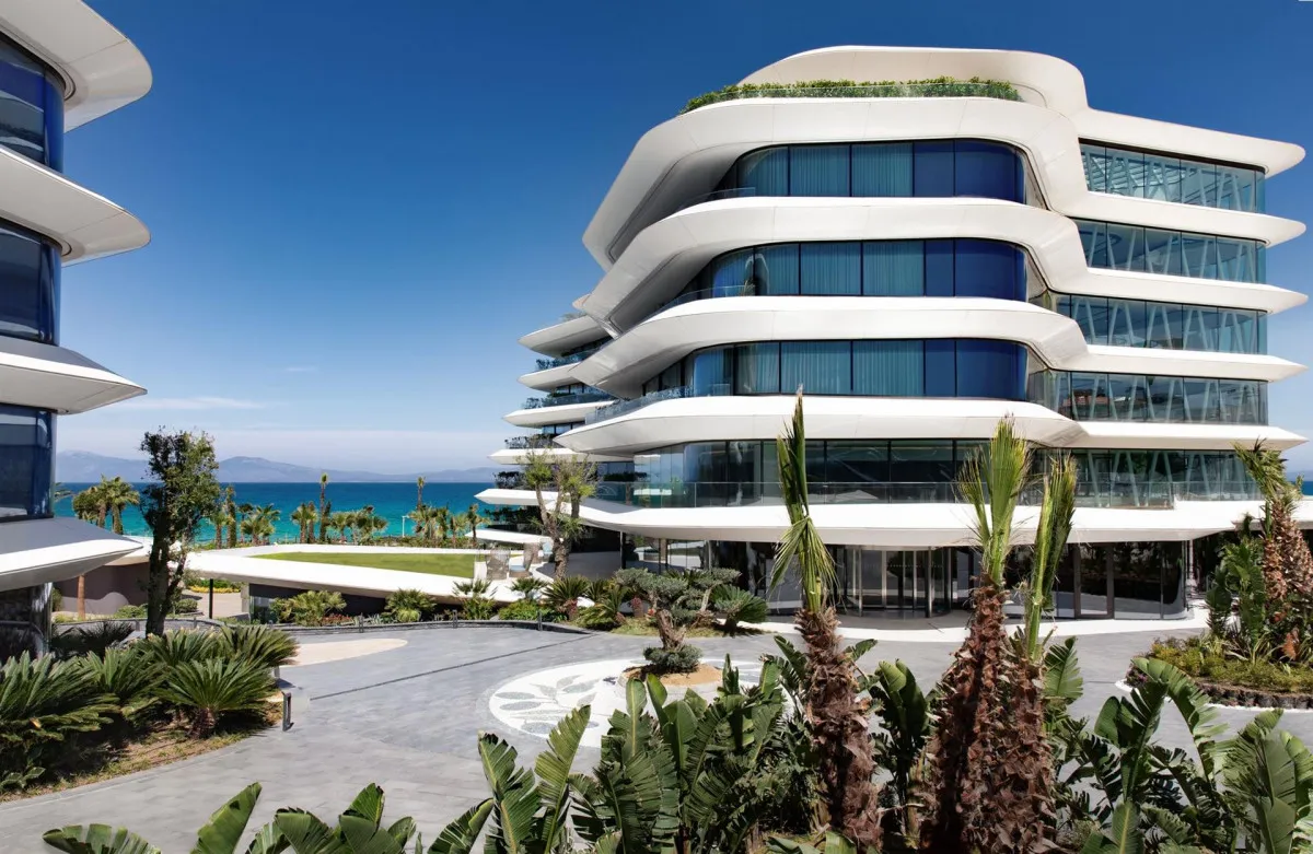 REGES A LUXURY COLLECTION RESORT & SPA