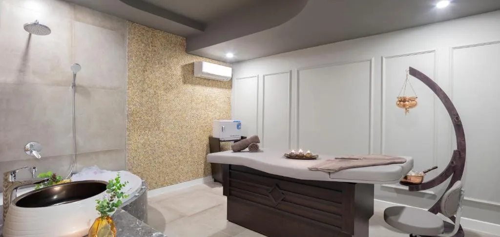 BLUE MARLIN DELUXE SPA & RESORT