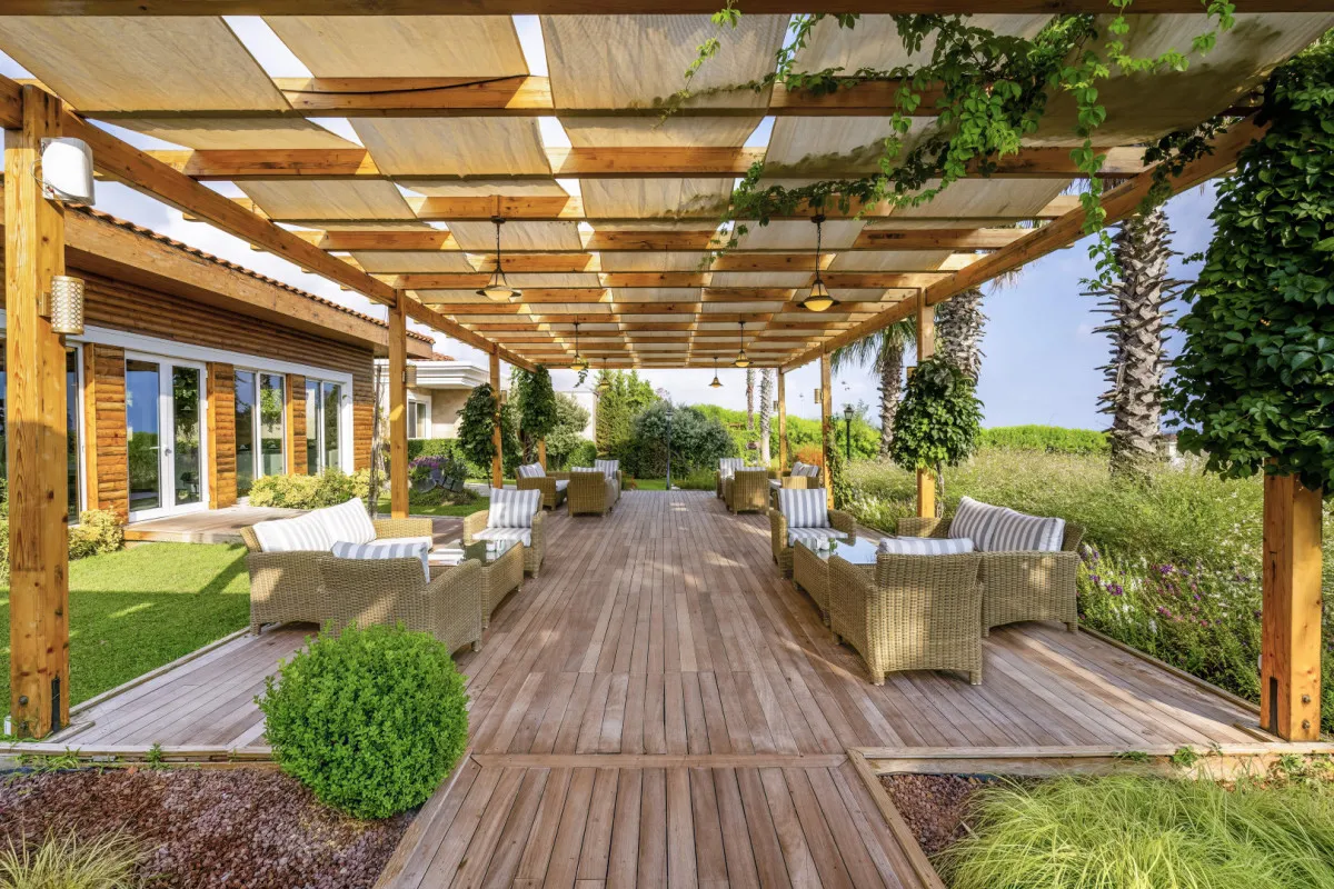 BELLIS DELUXE LAGOON & VILLAS