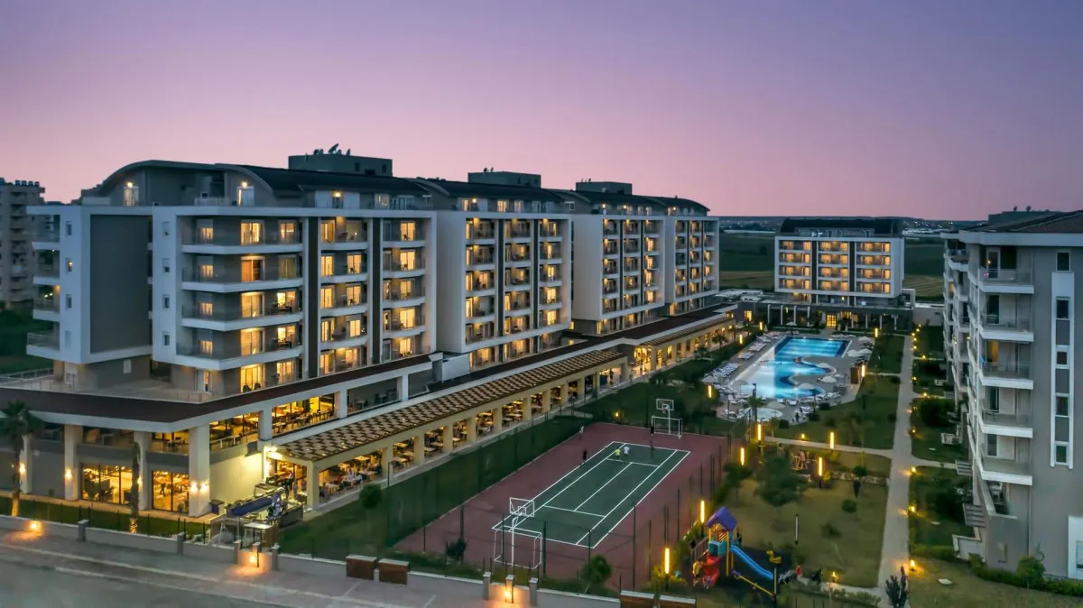 GREENWOOD SUITES RESORT (EX. SHERWOOD SUITES RESORT)