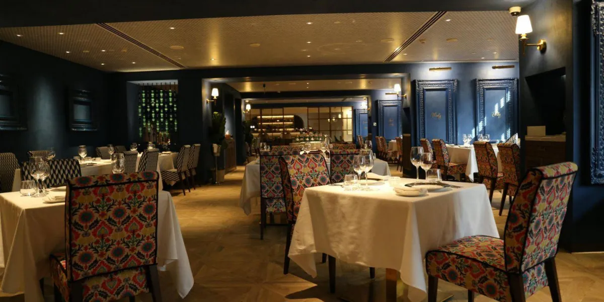 VOCO DUBAI (EX. NASSIMA ROYAL HOTEL)