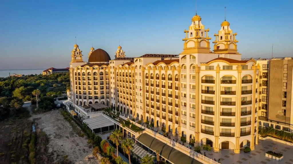 JADORE DELUXE HOTEL & SPA