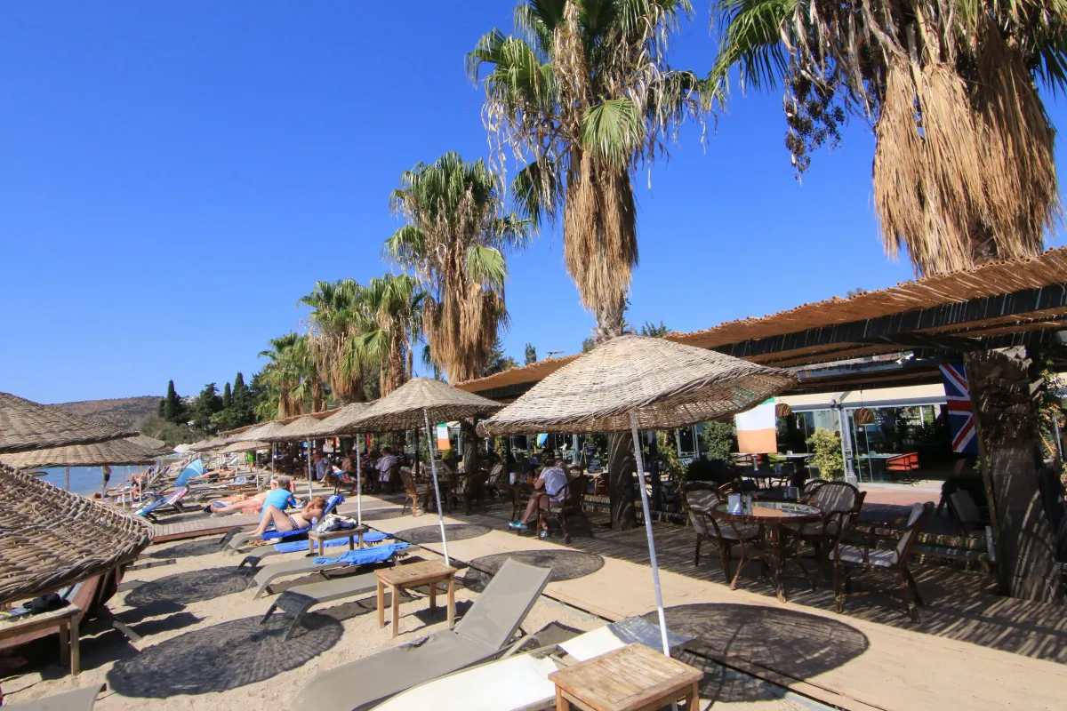 AMBROSIA HOTEL BEACH & SPA