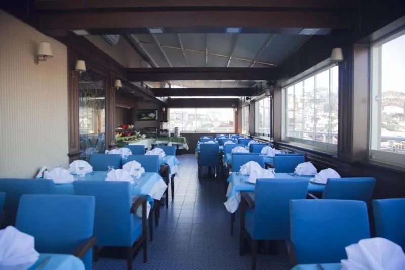 GOLDEN PEN HOTEL