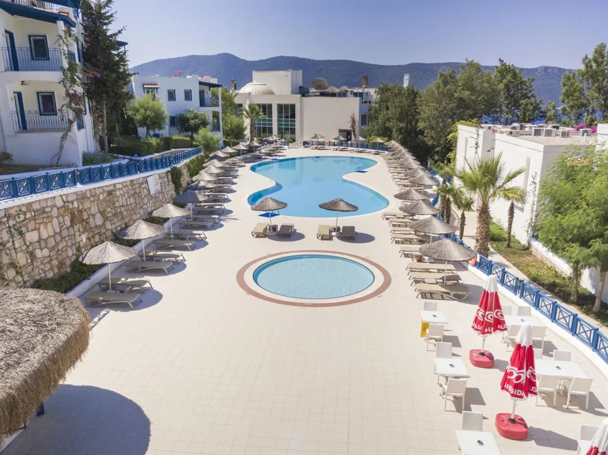 BODRUM HOLIDAY RESORT & SPA