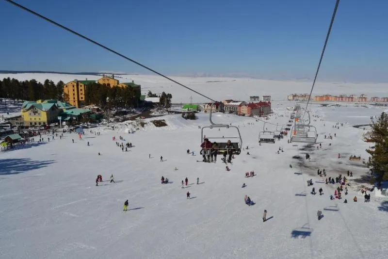 DUJA CHALET SKI CENTER HOTEL