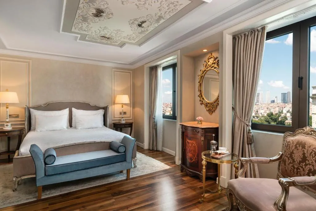 RIXOS PERA HOTEL
