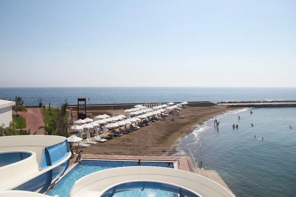 GOLD ISLAND (EX.SENTIDO GOLD ISLAND)
