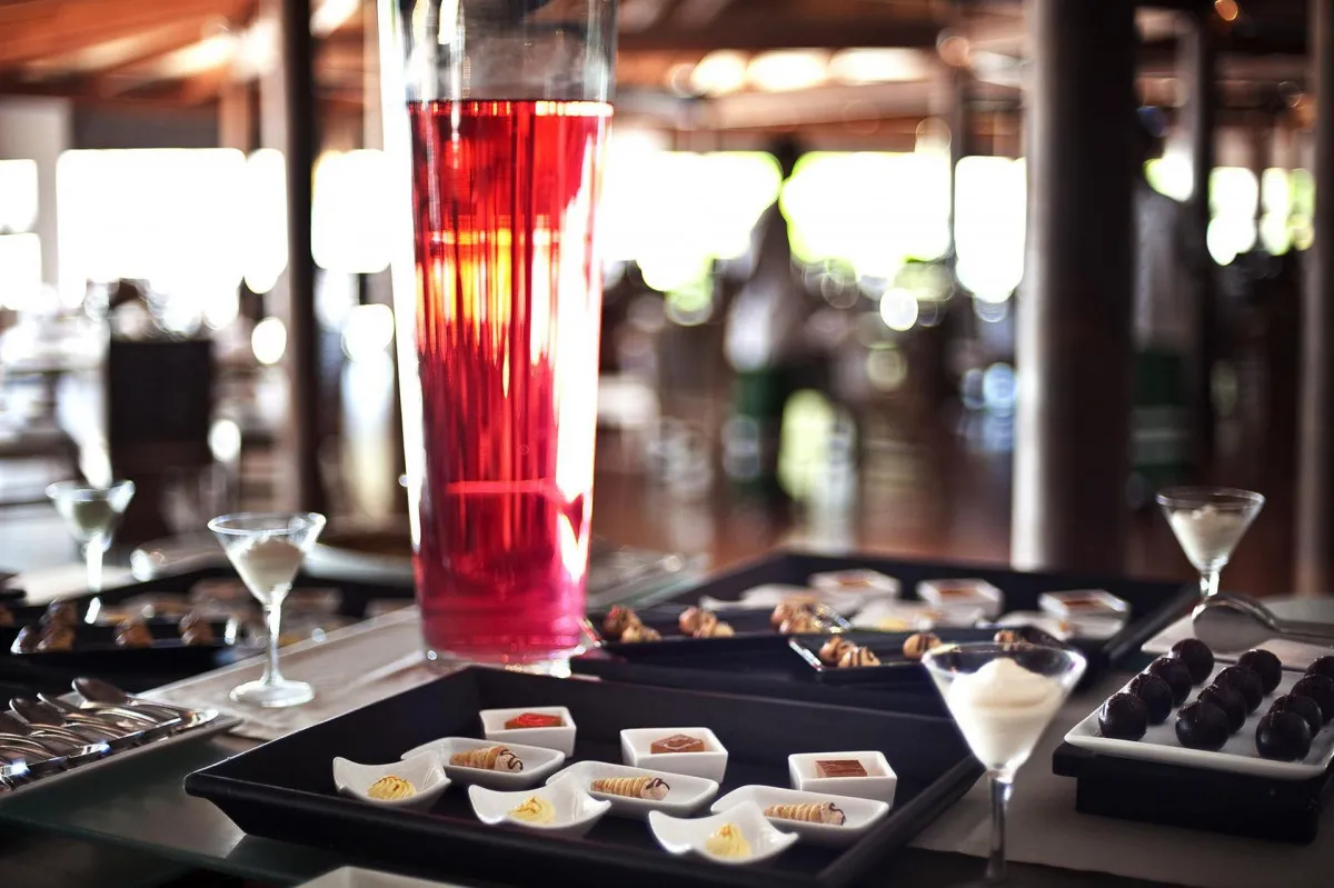 DIAMONDS ATHURUGA BEACH & WATER VILLAS