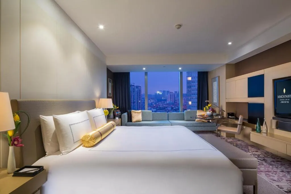INTERCONTINENTAL SHANGHAI JING AN