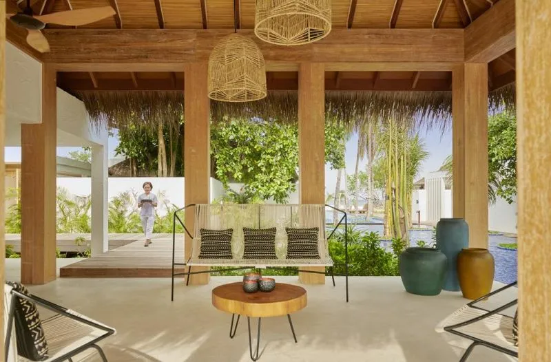 SIRRU FEN FUSHI PRIVATE LAGOON RESORT (EX. FAIRMONT SIRRU FEN FUSHI)