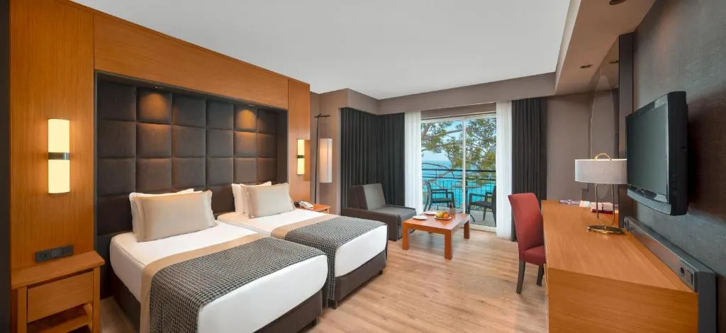 GRAVEL HOTELS SELECT (EX. SEVEN SEAS GRAVEL SELECT)