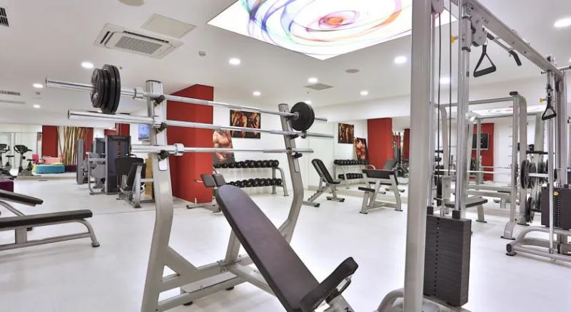 QUA HOTEL