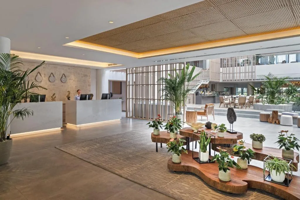 FUJAIRAH ROTANA RESORT & SPA AL AQAH BEACH