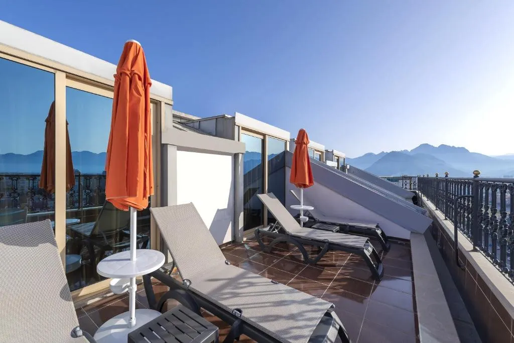 MEGASARAY WESTBEACH ANTALYA (EX. HARRINGTON PARK RESORT)