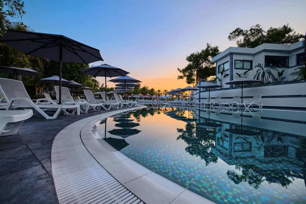 MOVENPICK HOTEL ANTALYA TEKIROVA (EX.ROYAL DIWA TEKIROVA RESORT)