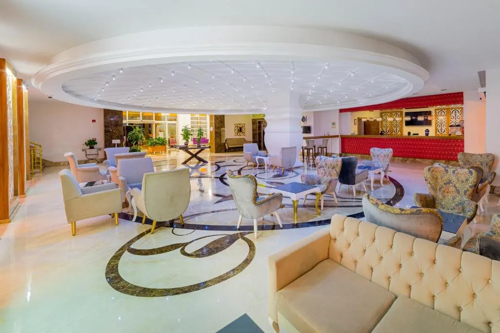 JUSTINIANO DELUXE RESORT