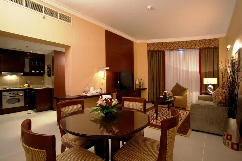 DANCENTER LUXE (EX. CONCORDE FUJAIRAH)