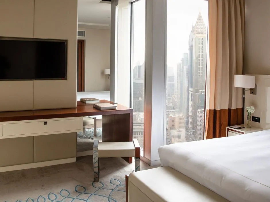 JUMEIRAH EMIRATES TOWERS