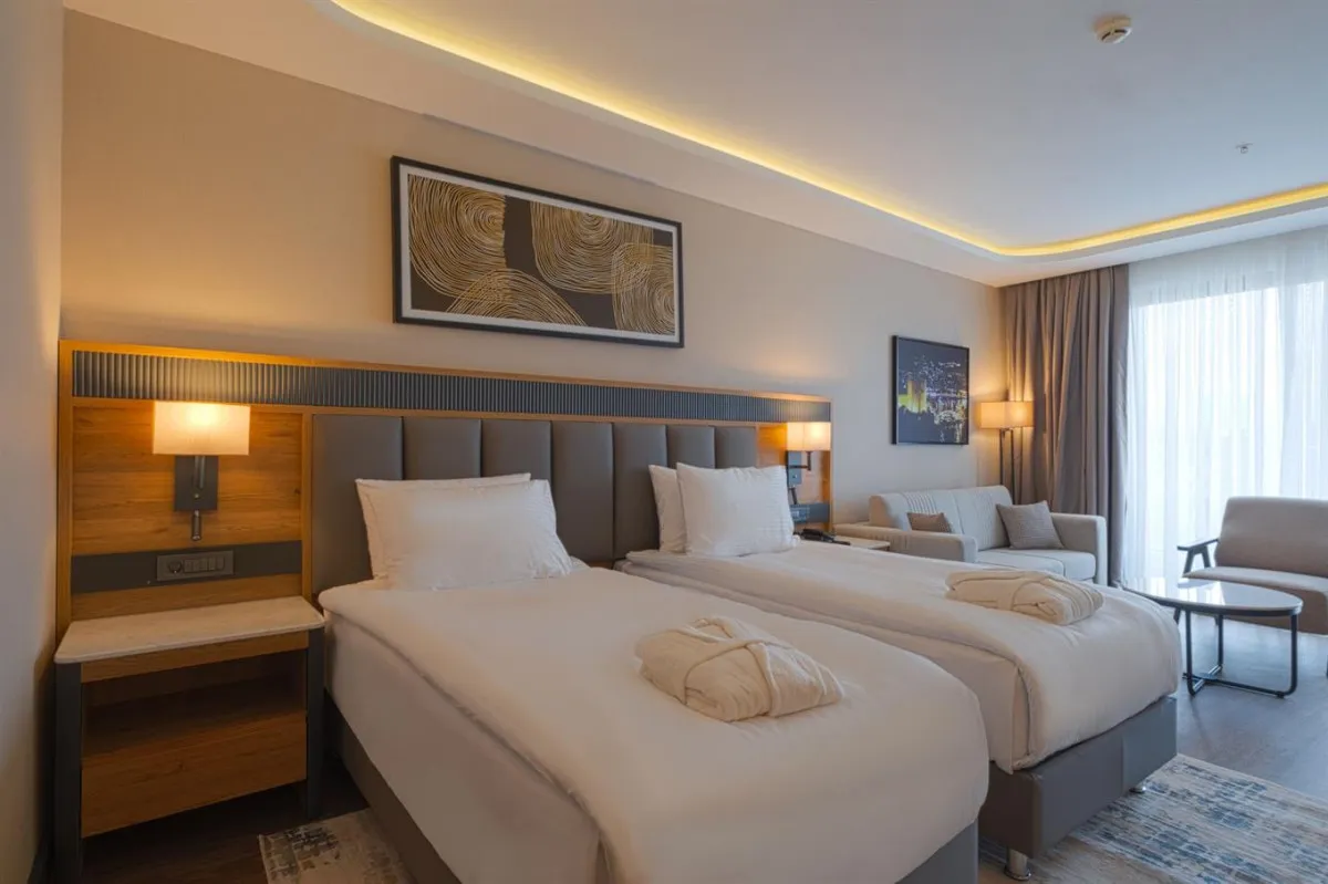 AZURA WORLD HOTEL (EX. WYNDHAM ALANYA)