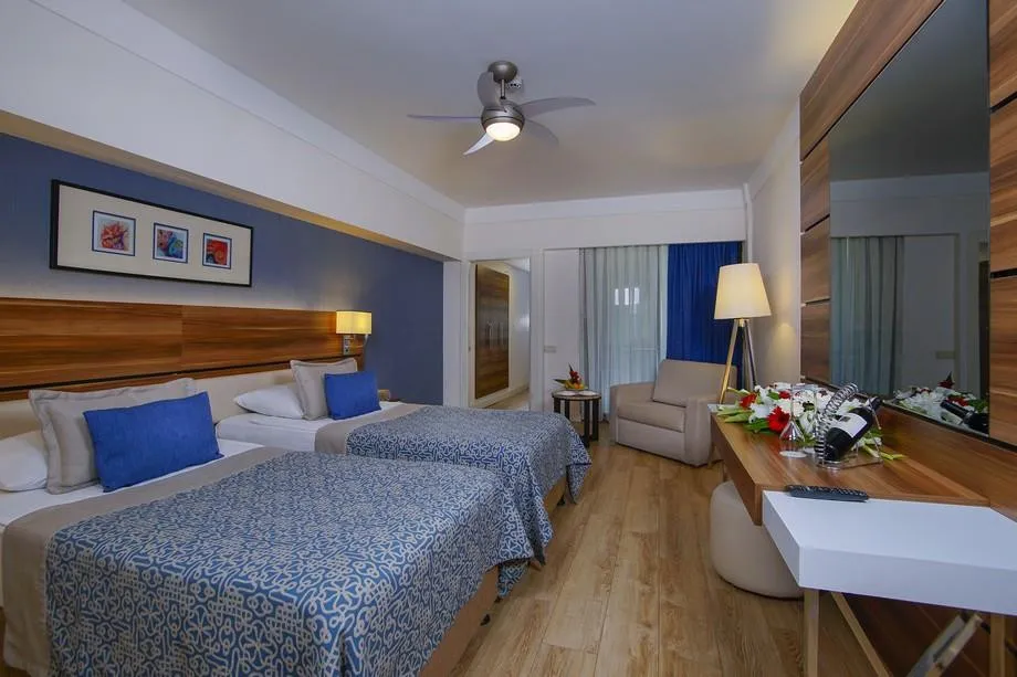 LIMAK ATLANTIS DE LUXE HOTEL & RESORT