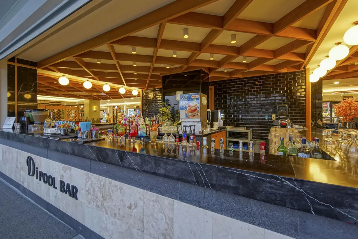 DIAMOND DE LUXE HOTEL & SPA