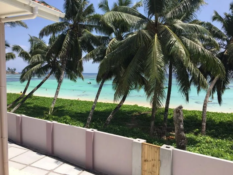 SHANAZ BEACHSIDE RETREAT