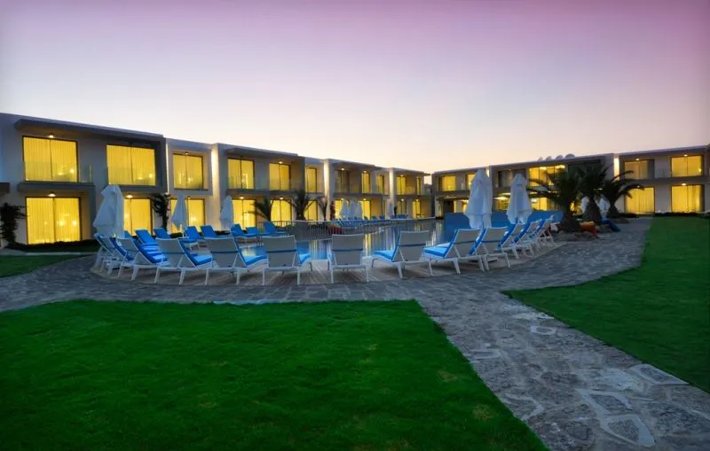 LUGGA DELUXE BOUTIQUE HOTEL & BEACH