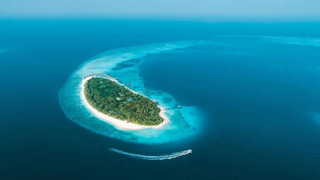 NH COLLECTION REETHI MALDIVES (EX. REETHI BEACH RESORT)