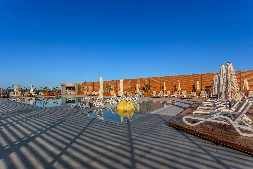 BERA HOTEL