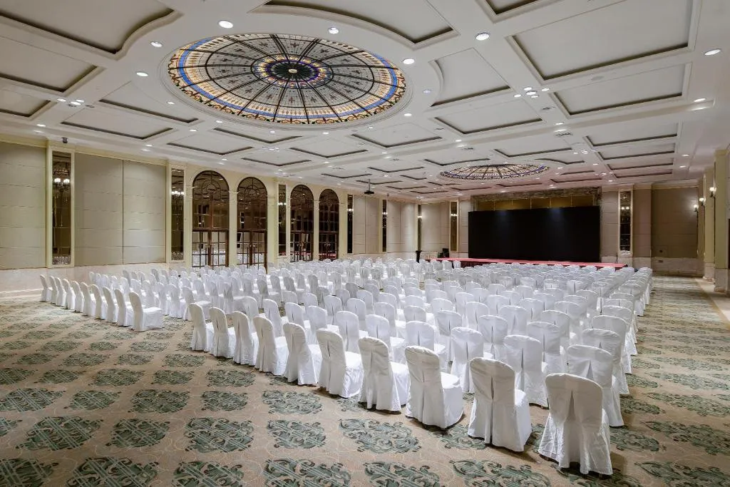 CROWNE PLAZA RESORT SANYA BAY (EX. GRAND FORTUNE BAY)