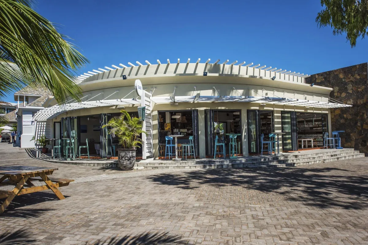 LIFE IN BLUE AZURI RESIDENCES
