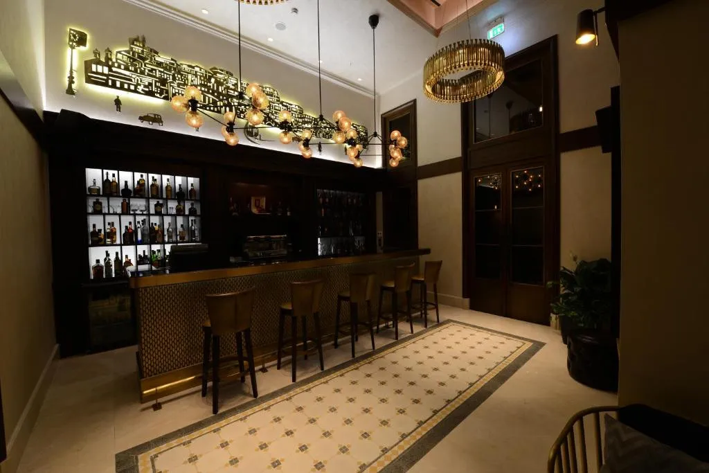 10 KARAKOY ISTANBUL