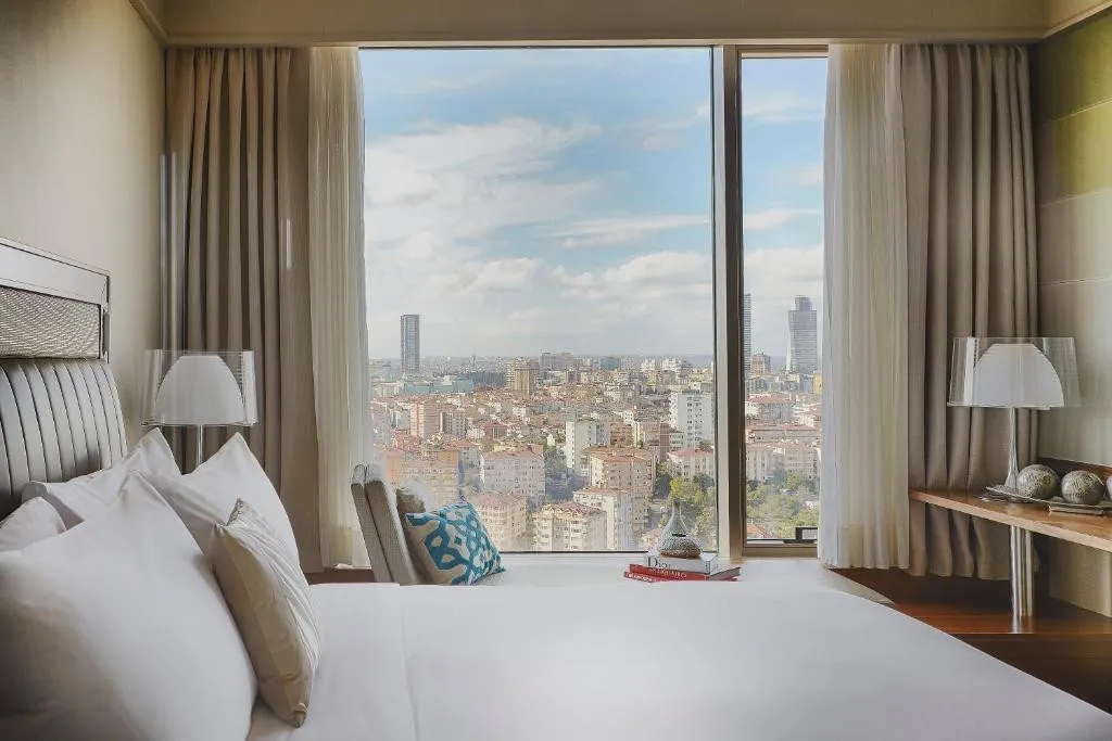 RENAISSANCE ISTANBUL POLAT BOSPHORUS HOTEL